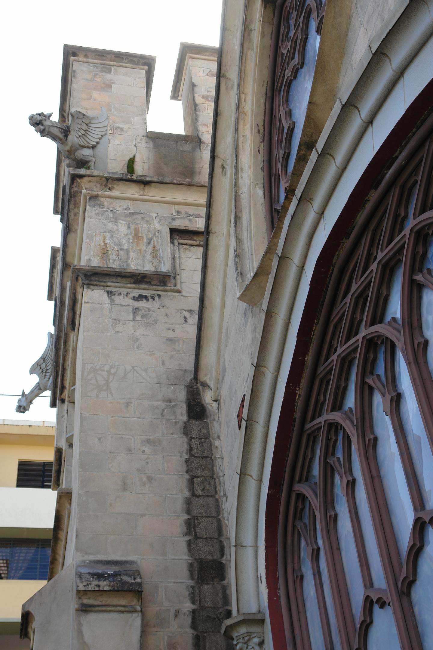 Capilla Nuestra Señora de Lourdes - San Juan (Miramar) - 2011 00075